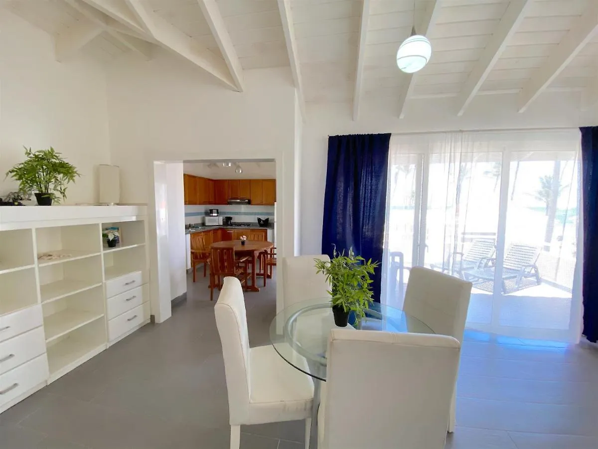 Villas & Apartments Playa Los Corales - Wifi, Bbq-Grill, Beach Club 蓬塔卡纳 5*,