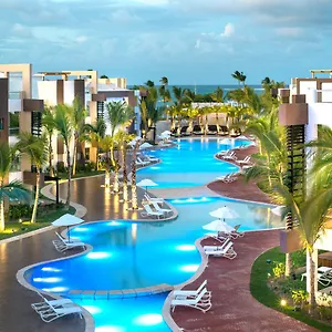 Bluebay Grand Punta Cana 卡巴扎-德托罗